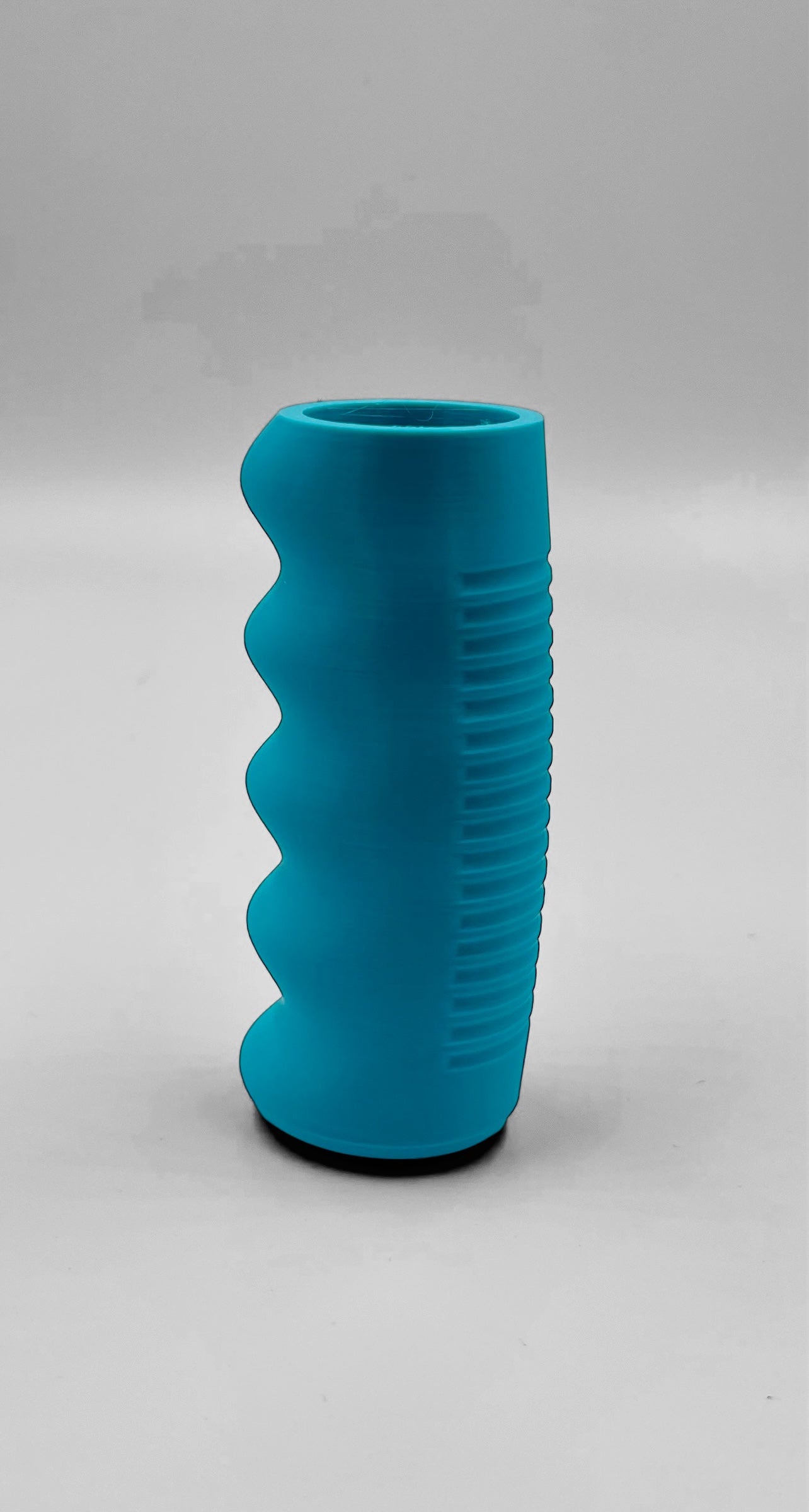New Release – Custom Ergonomic PVC Handle (2025)